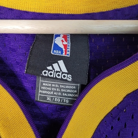 Lakers 24 Bryant Purple and Yellow NBA Jersey Size XL - Picture 6 of 16